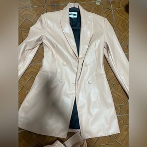 Short vegan leather suit